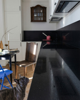 Quantra Quartz Black Forest 1950