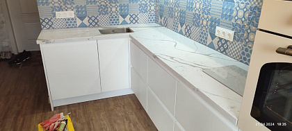 Avant Quartz Калакатта Шенонсо 7030