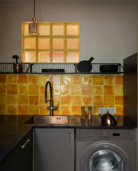 Quantra Quartz Black Forest 1950